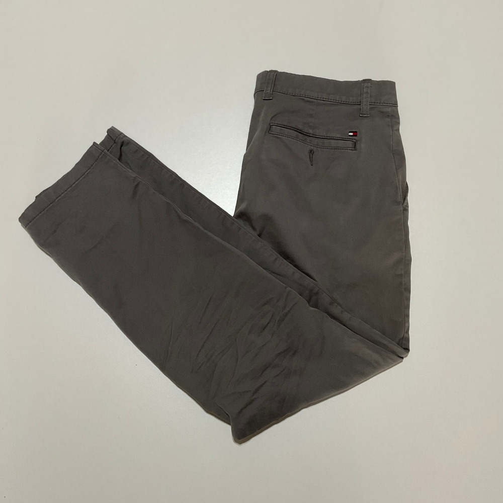 Tommy Hilfiger Mens Slim Fit Chino Pants Grey Brown 33x30